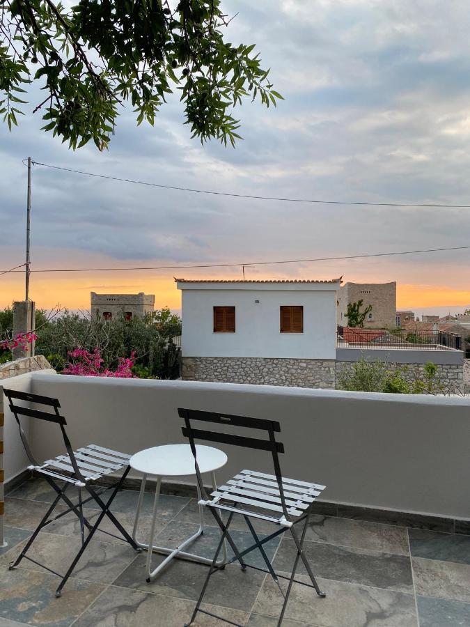 Elia Luxury Rooms Areopoli Exteriör bild