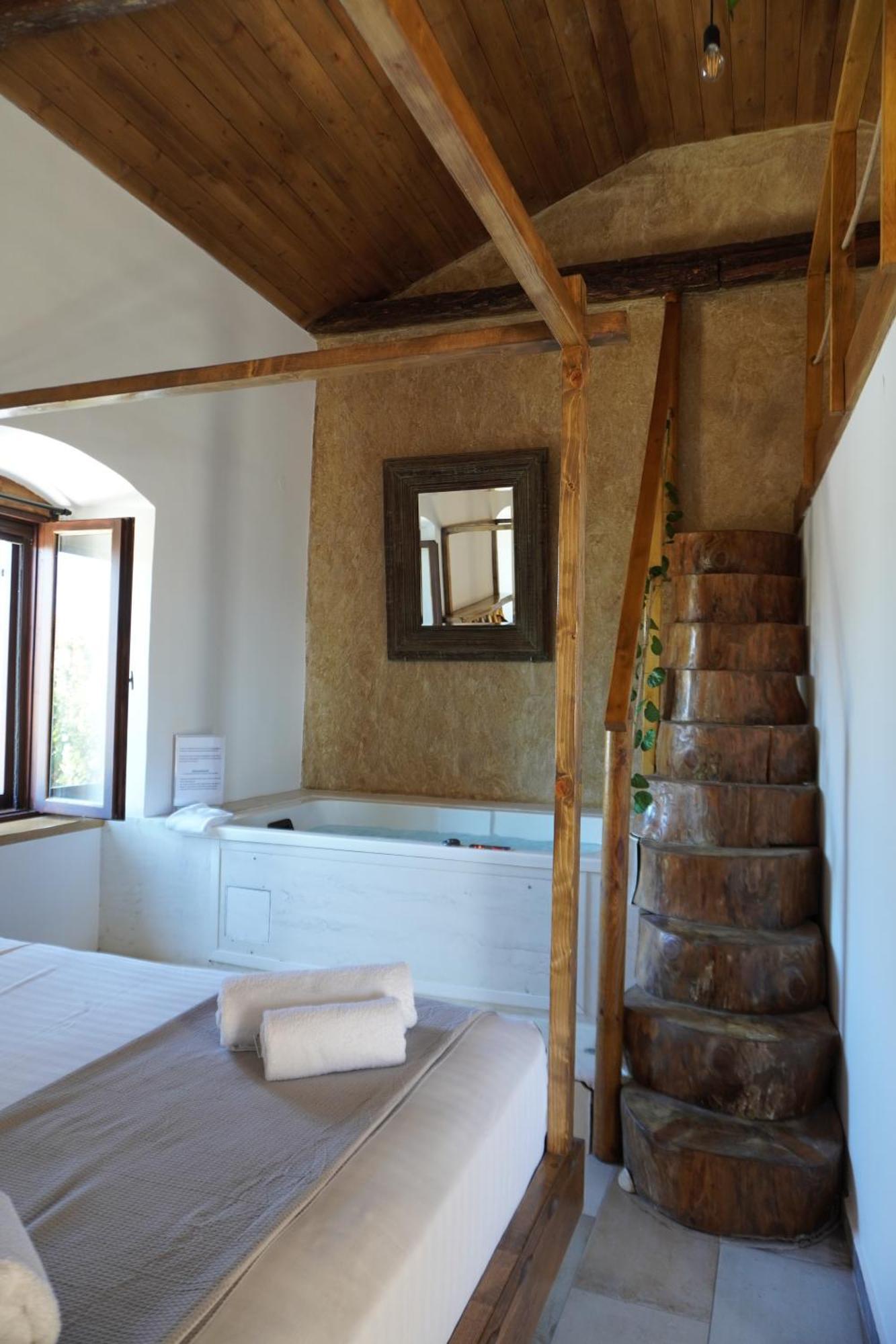 Elia Luxury Rooms Areopoli Exteriör bild